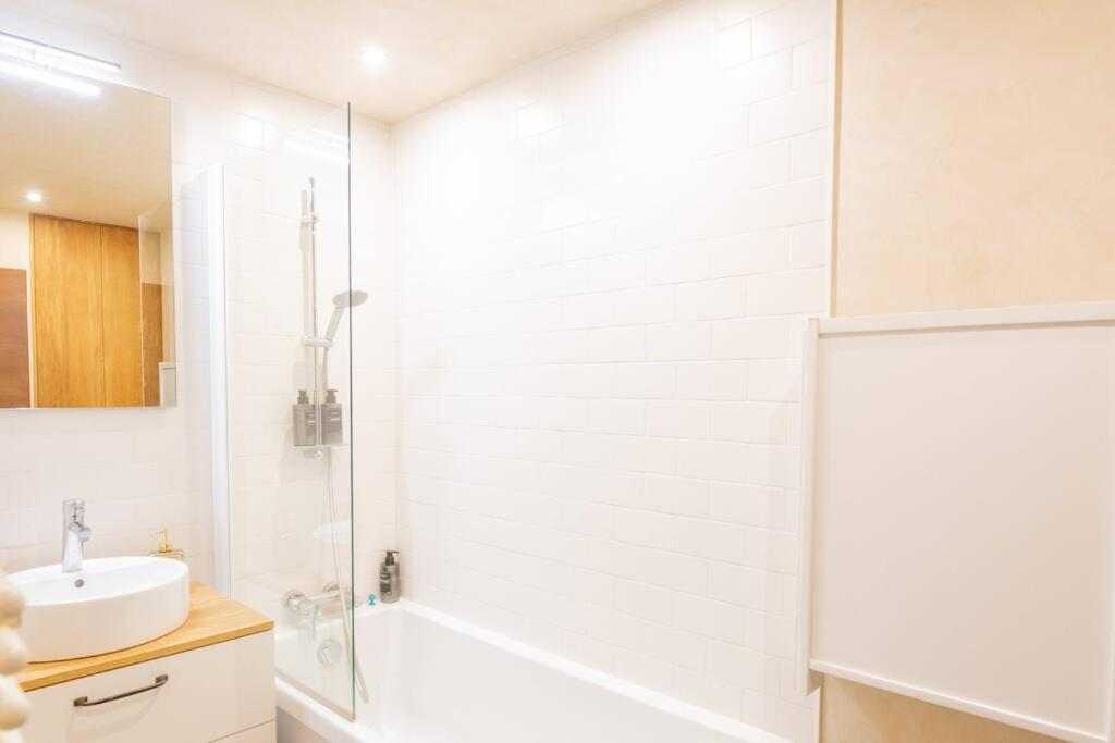 Appart With Garden - 15 Min From Eiffel Tower Boulogne-Billancourt Ngoại thất bức ảnh